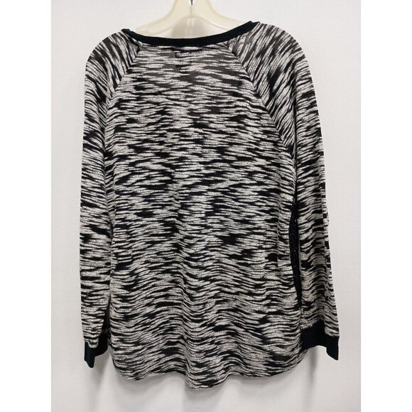 COMO Vintage Womens Tunic Sweater Size 2X Black White Lace V-Neck Pullover - Picture 7 of 8